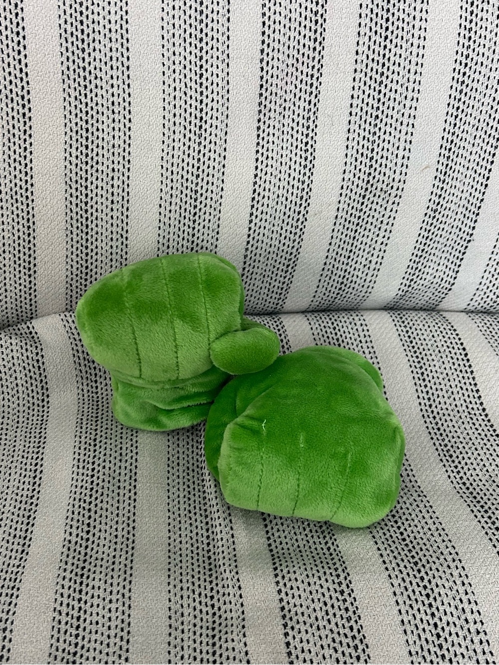 Build-A-Bear Marvel Hulk gloves accessory for standard sized bear